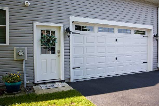 24/7 Emergency Garage Door experts in Scottsville, NY